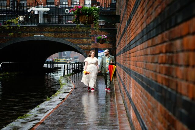 Well it rained but that didn't stop us capturing loads of fun photographs! With the help of the best man holding a huge golfing umbrella over me & my camera while we wondered around Birmingham's canal area & the reception @thepigandtail in the Jewellery Quarter! Congrats to Amy & Matt, hope you have the best life together 😍❤️😊
#funwedding #funweddingphotography #rainydaywedding #birminghamweddingphotographer #birminghamphotographer #naturalweddingphotographer #naturalweddingphotography #weddingphotoinspiration #weddingphotoideas #westmidlandswedding #warwickshirewedding #nontraditionalwedding #alternativeweddingphotographer